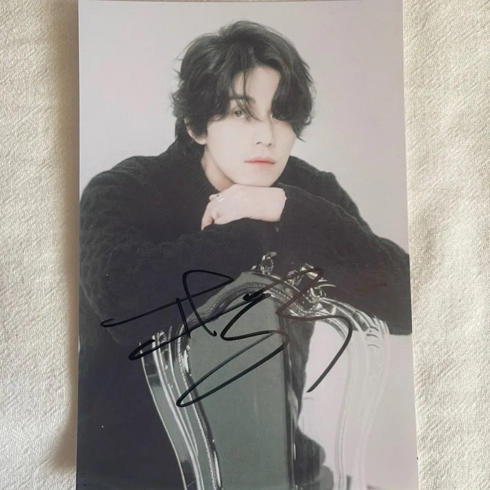 Korean Idol Lee Dong Wook Maga - Korean Lifestyle Magazine avaliação e preço